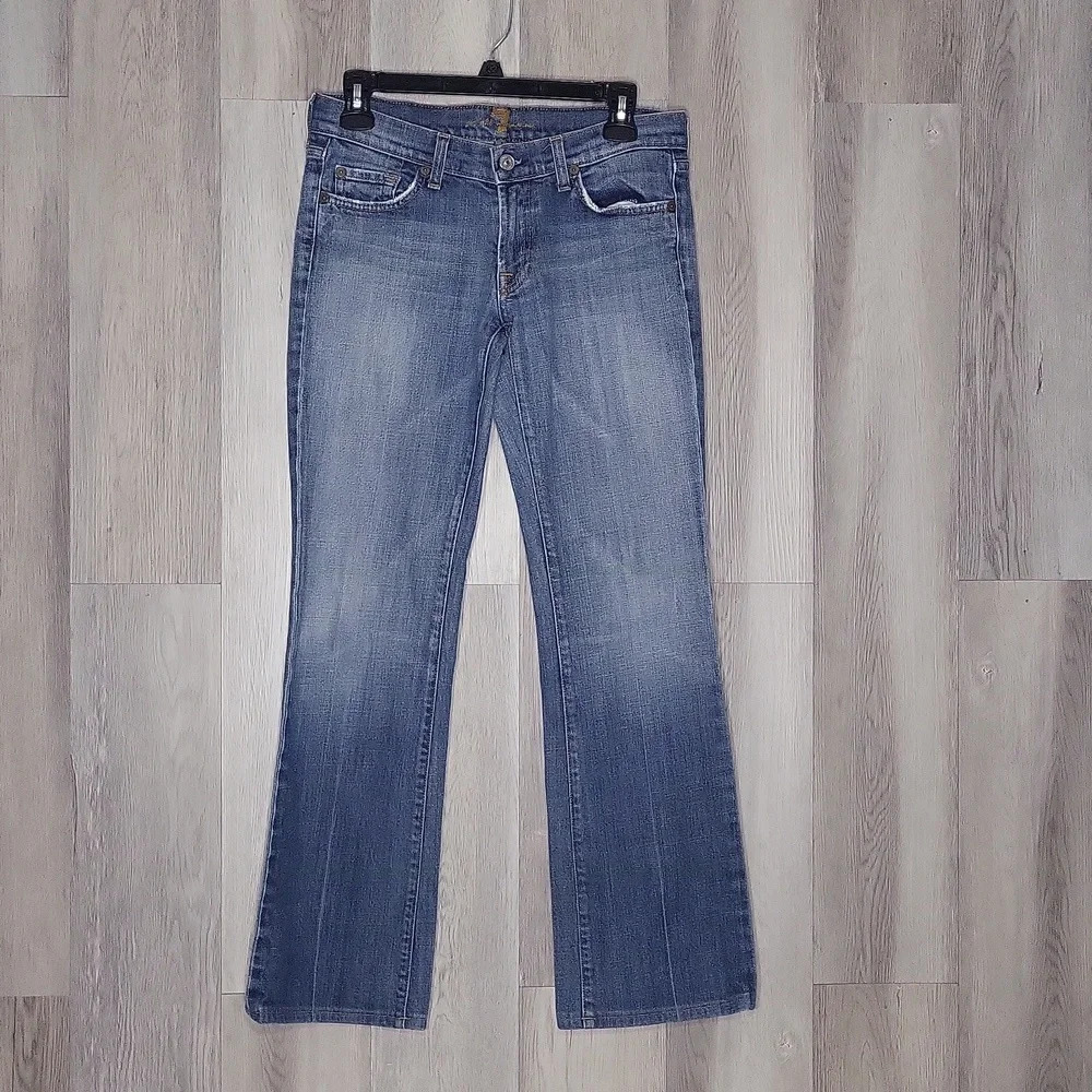 7 For All Mankind Medium Wash Blue Denim Boot Cut Straight Leg Jeans Womens 27